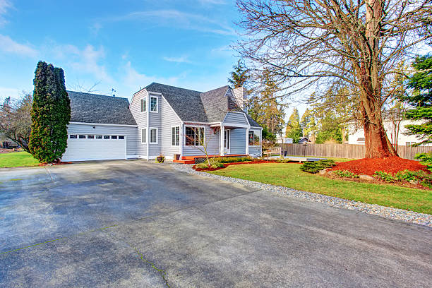 istock Modern house with concrete walkway, garage and terrace. 578082700