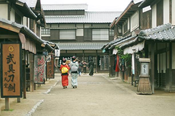 istock Japanese People Walking in Edo Period 578082812