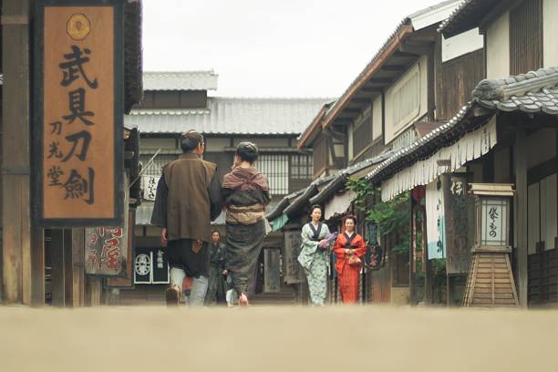 istock Japanese People Walking in Edo Period 578086866
