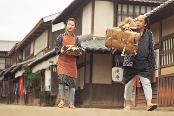 istock Parent and child Edo Period 578088486