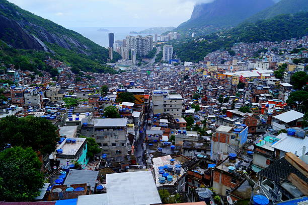 rocinha - rio de janeiro brazil steps staircase stock-fotos und bilder