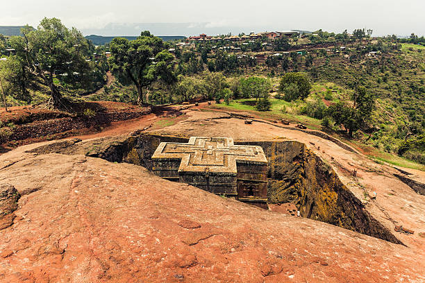 kościół świętego jerzego w lalibela w etiopii - ethiopia zdjęcia i obrazy z banku zdjęć