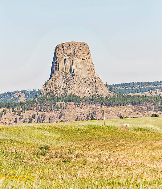 istock Devils Tower from miles away in Wyoming vertical 578284646