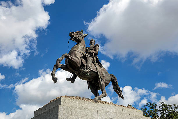 istock Saint Louis Cathedral and statue of Andrew Jackson 578301396