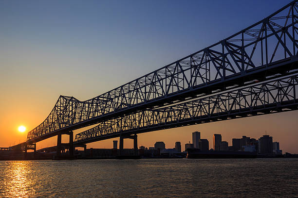 istock The Crescent City Connection Bridge on the Mississippi river 578310180