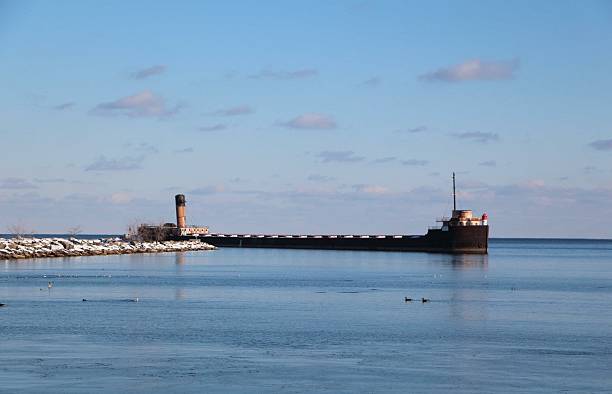 istock Ship in Port Credit 578561418