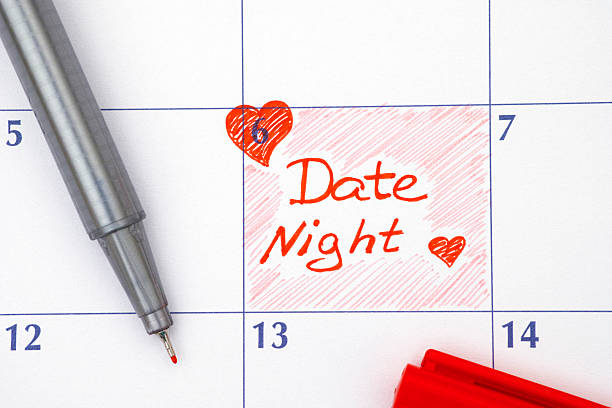 notte data promemoria nel calendario - date night foto e immagini stock