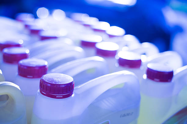 istock Containers, Engine oil, Gas station 578818392