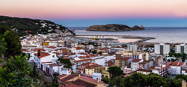 istock illes medes islas medas costa brava belt of venus shadow 578827710