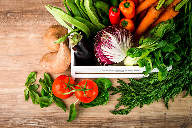 frisch von der ernte gemüse - suppengrün imagens e fotografias de stock