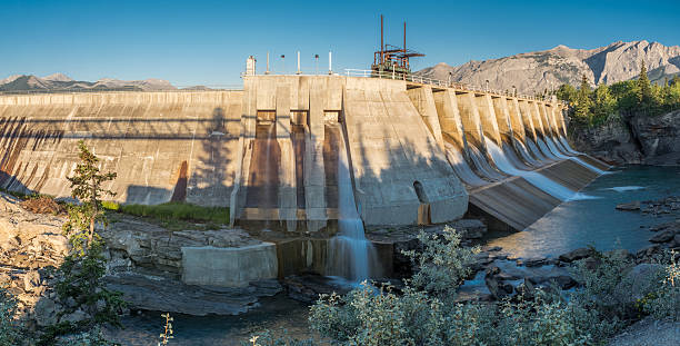 istock Seebe Dam on an Early Summer Morning 579416824