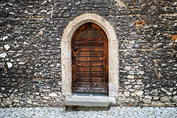 istock Old wooden door 579439566