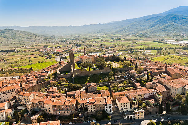 istock Castiglion Fiorentino in Tuscany 579440808