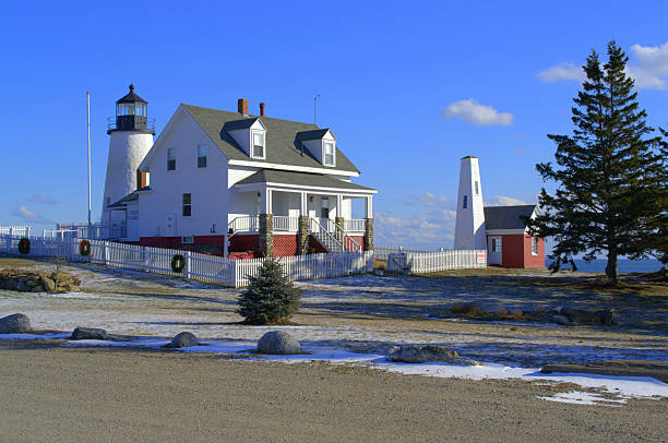 phare de pemaquid - travel maine coast region lighthouse lighting equipment photos et images de collection