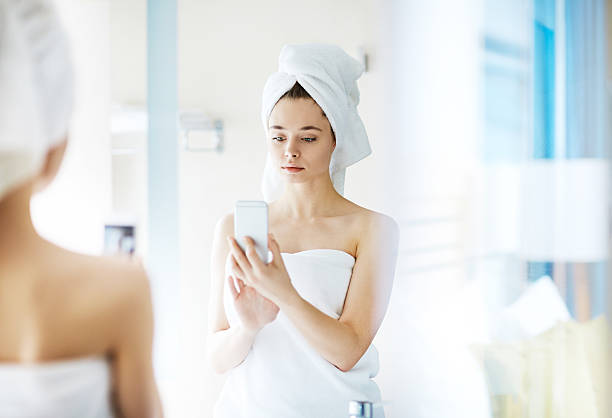 istock Girl with cellphone 579754748