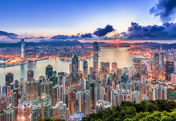 hong kong city view from peak at sunrise - hong kong 個照片及圖片檔
