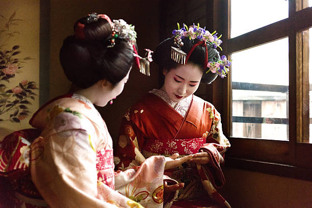 istock Maiko Girls 579770618