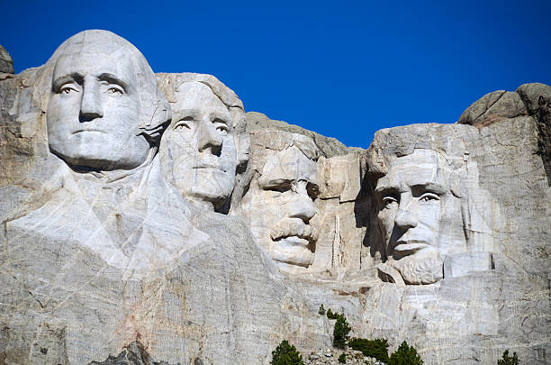 istock Mount Rushmore National Memorial Direct View 580122550