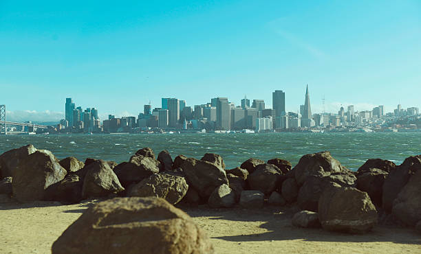 Paisaje de la ciudad de San Francisco y a la ciudad - foto de stock