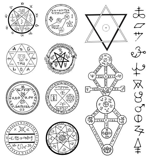 마법의 원, 펜타그램과 기호와 신비세트 - paganism stock illustrations