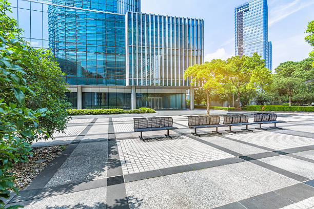 istock empty pavement and modern buildings in city 582263500