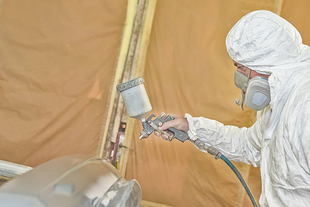 istock Professional car painting 582279086