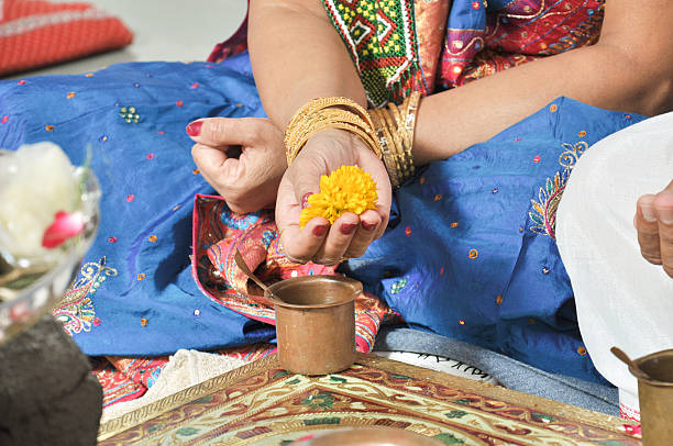 istock Indian women Performing  Rituals 582300614