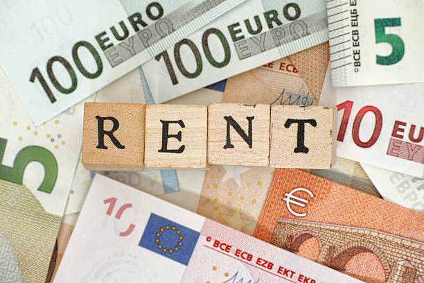 istock Word RENT on euro banknotes 582313308