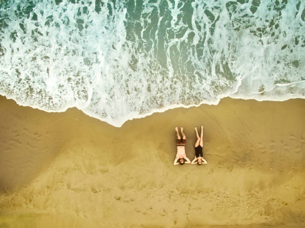 istock Couple at the beach 583697448