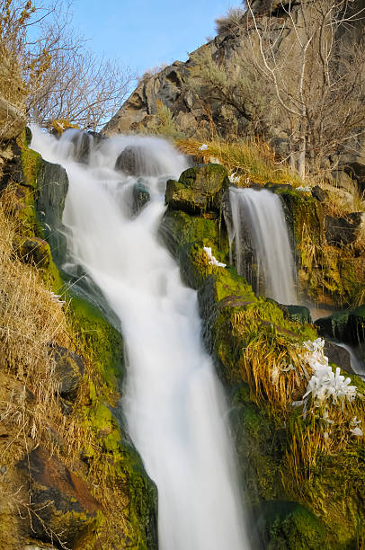 mystic cachoeira - idaho waterfall natural landmark extreme terrain - fotografias e filmes do acervo