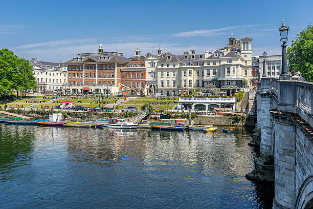 richmond-upon thames - richmond upon thames - fotografias e filmes do acervo