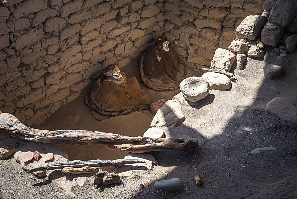istock Chauchilla Cemetery with prehispanic mummies in Nazca desert, Pe 583731514