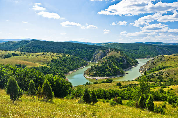istock Meanders at river Uvac gorge on sunny morning 583959576