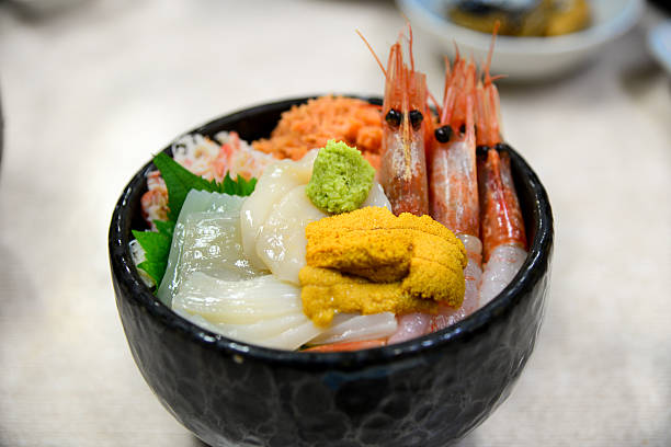 istock Japanese Food - Uni don set 583966372