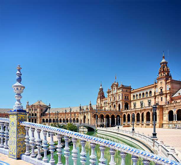 istock Plaza de Espana in Seville 583972182