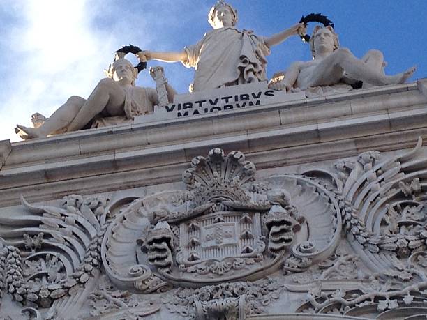 istock Lisbon Statue Monument Rua Augusta Arch in Portugal 583972798