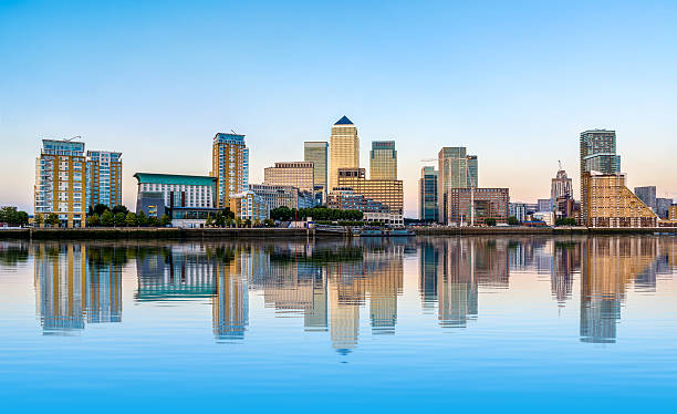 istock Canary Wharf in London at Sunset 583985046