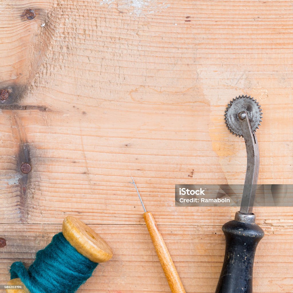 background hobby sewing some sewing utensils on a wooden table Art And Craft Stock Photo