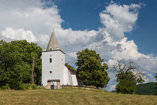 istock Romanesque-Gothic church in Sadok 584211806