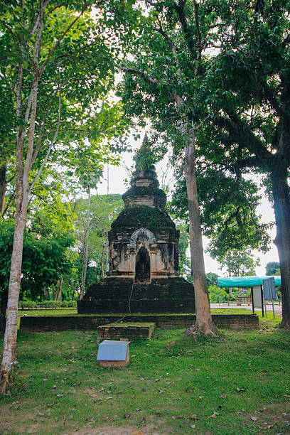 istock Wat Phathat bangphaun 21 June 2016 584222170
