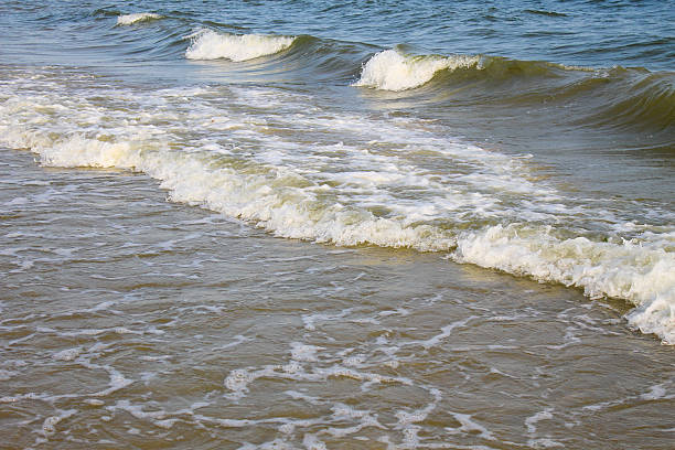 istock Wave of the sea 584474232