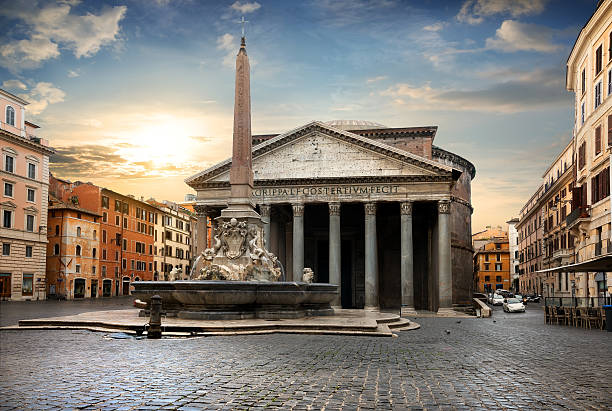 panthéon de rome, italie - architecture italian culture pantheon rome church photos et images de collection