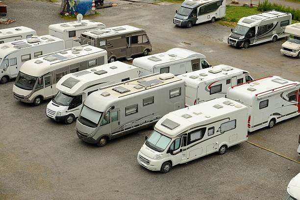 Can You Park A Travel Trailer In Your Driveway? 3 can you park a trailer in your driveway