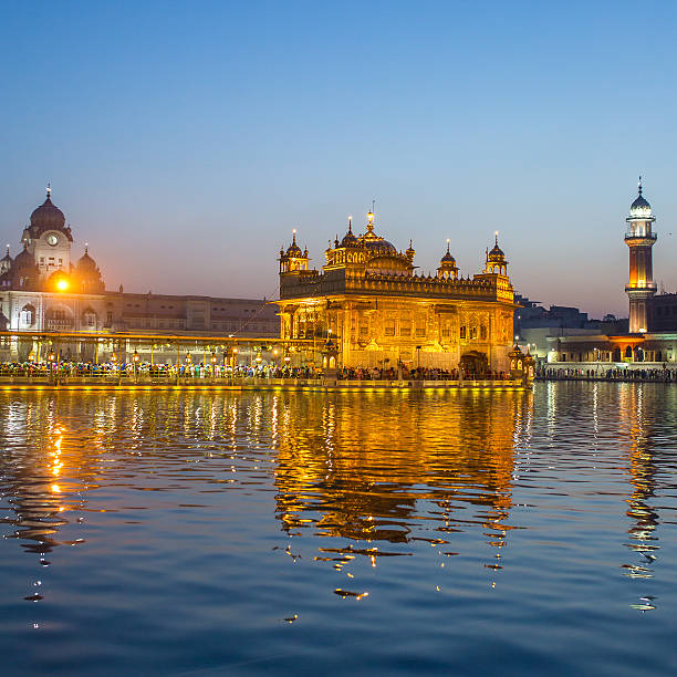 istock Golden Temple (Harmandir Sahib) in Amritsar, Punjab, India 584749254