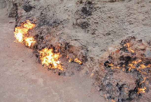 istock Yanar Dag burning mountain in Azerbaijan near Caspian sea 584749306