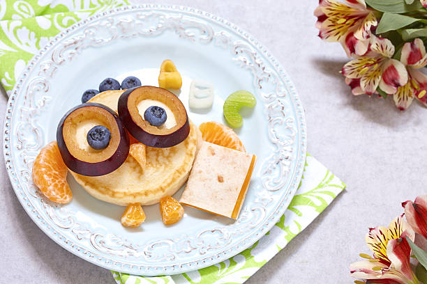 istock Owl pancakes for kids breakfast 584749710