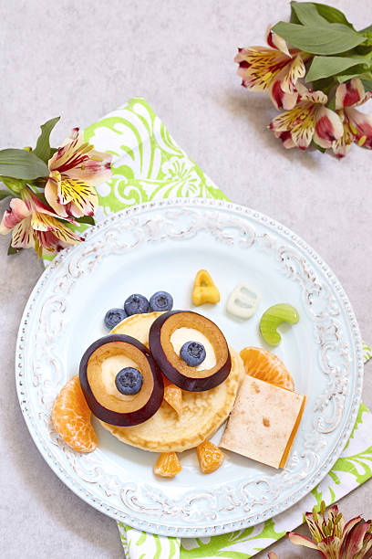 istock Owl pancakes for kids breakfast 584749824