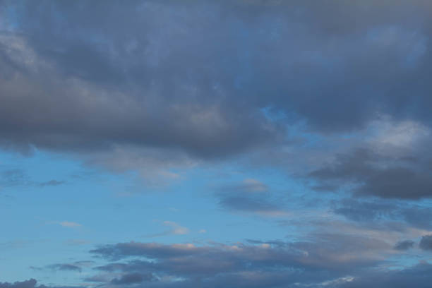 istock The sky began to dusk 584753280