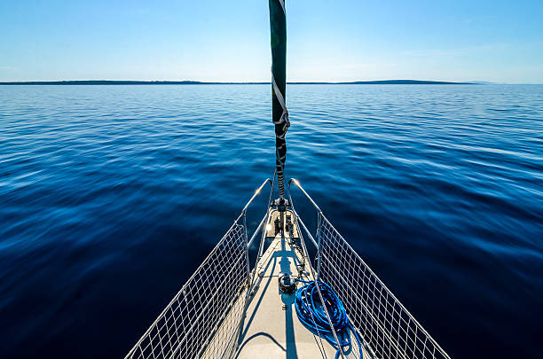 front view of sailing boat on the sea. - yacht luxury front view ships bow imagens e fotografias de stock