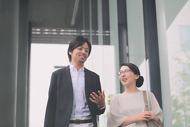 istock Japanese business people 584780256